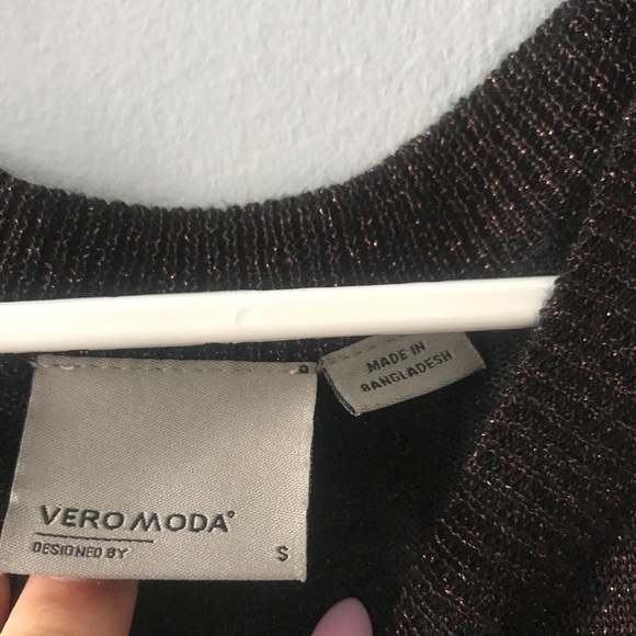 Sparkly Tunic - Picture 3 of 5